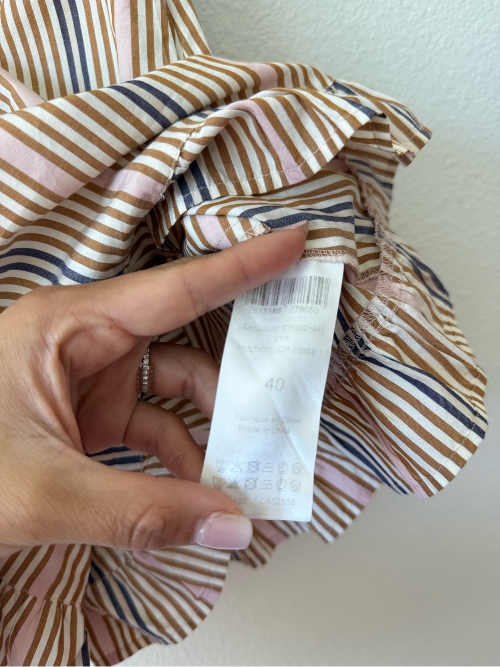 See By Chloe Multicolor Striped Short - Picture 7 of 10